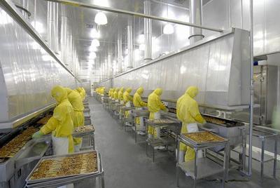 “神十二”成功發射 鶴壁永達食品近50種航天菜肴搭載升空